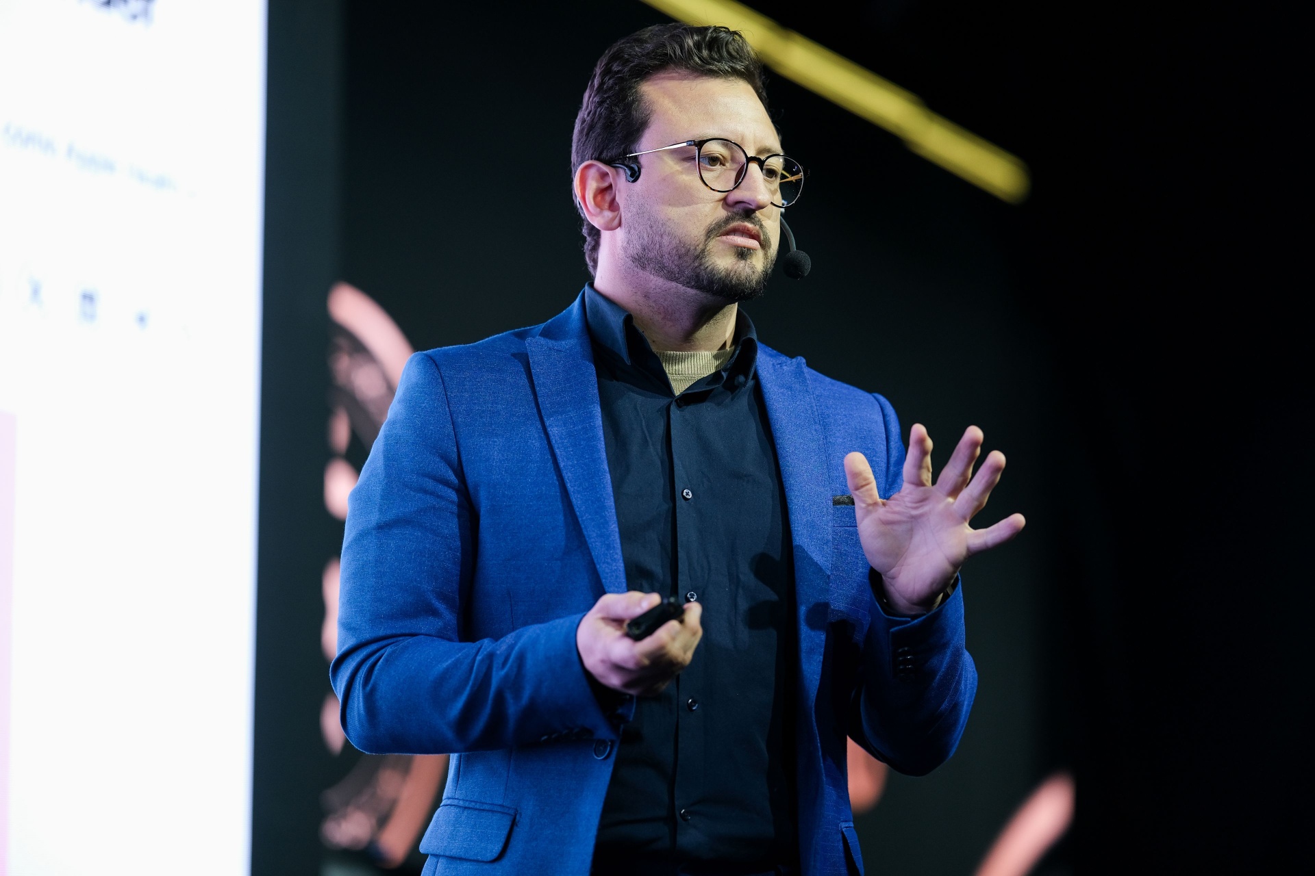 Dr. Julio Gazolla palestrando 2